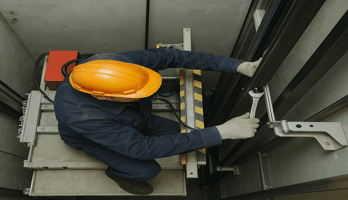 Lift Repairing Service